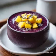 Fruit Smoothie with Greek Yogurt: Frosty and Creamy Texture