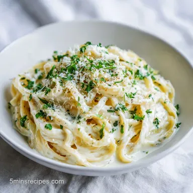 Easy Garlic Parmesan Pasta Recipe
