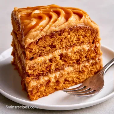 Pumpkin Layer Cake for 12 Servings Recipe Card