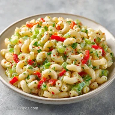 Simple Summer Macaroni Salad: Creamy